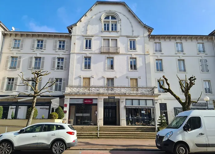 Elegant Classe 3 Etoiles 公寓 *